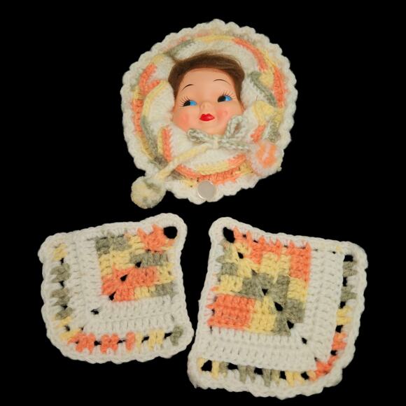 Vintage Crochet Doll Potholder Set Plastic Head Kitchen Decor Orange & Yellow - Picture 3 of 3